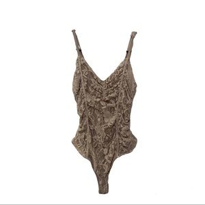 Rue 21 bodysuit mauve